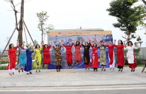 THÉP VIỆT - SING HƯỞNG ỨNG TUẦN LỄ ÁO DÀI NĂM 2023